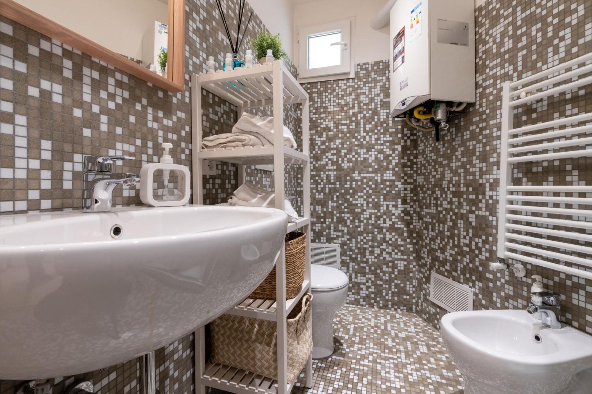 Dolce Vita Suite In Trastevere Рим Екстериор снимка